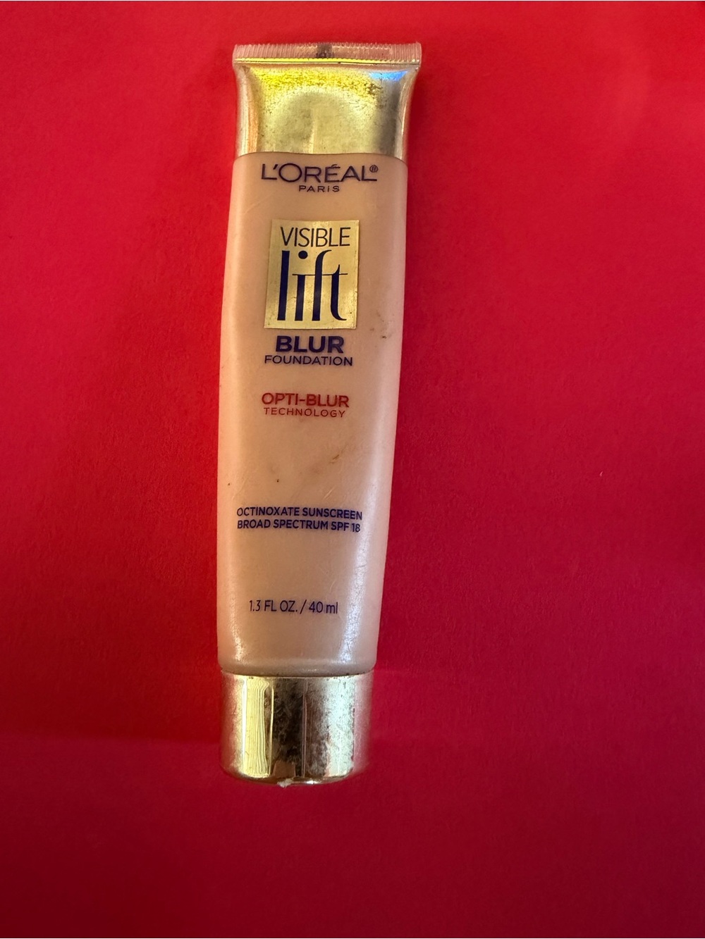 NEW LOREAL Visible Opti Blur FOUNDATION-209 TRUE BEIGE